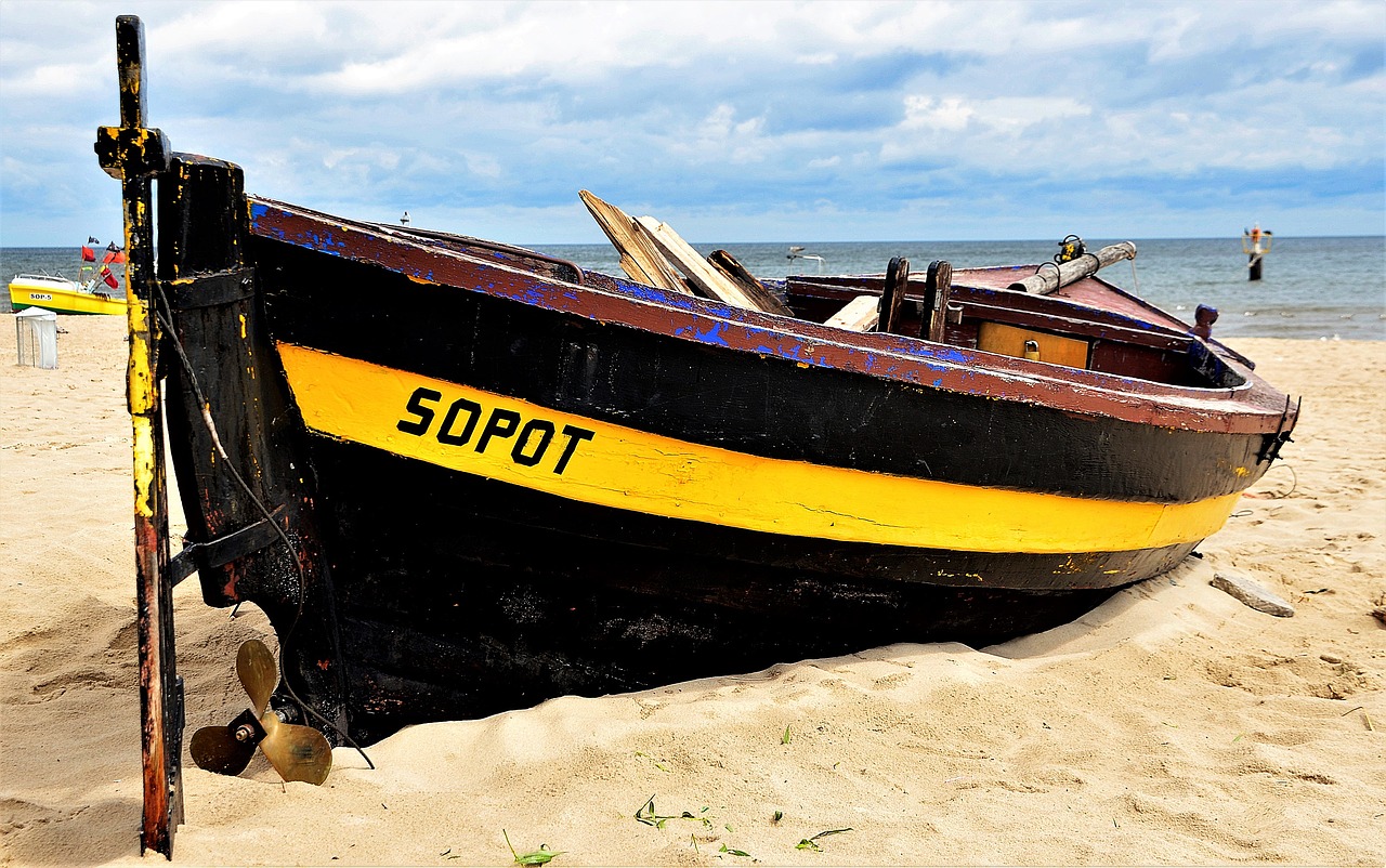 Image - boat fishing beach beached black