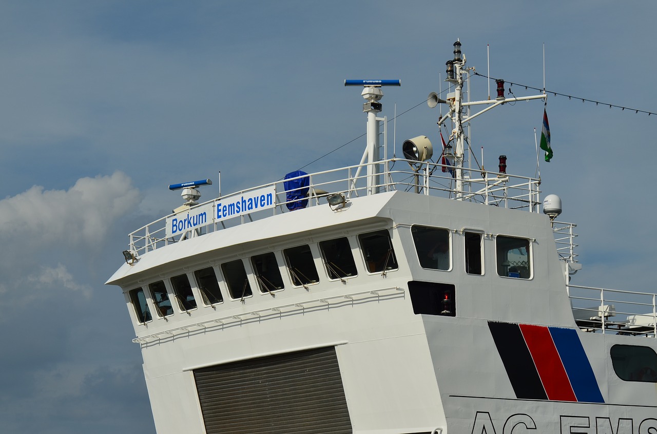 Image - borkum ferry the control bridge