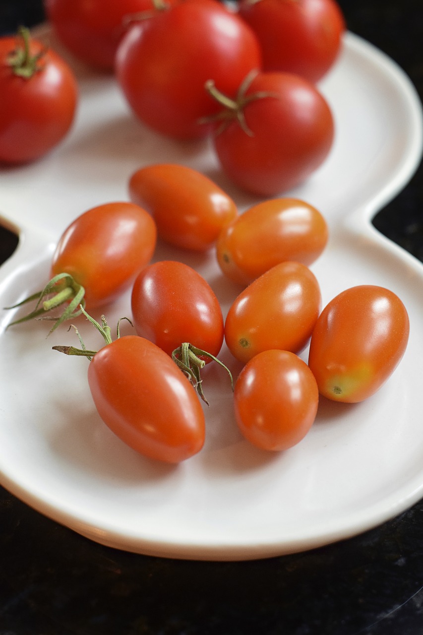 Image - cherry tomatoes tomatoes garden