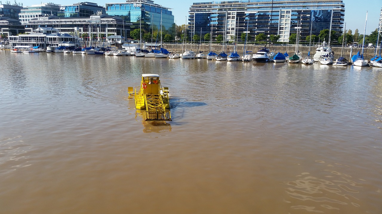 Image - argentina rio boat water vessel