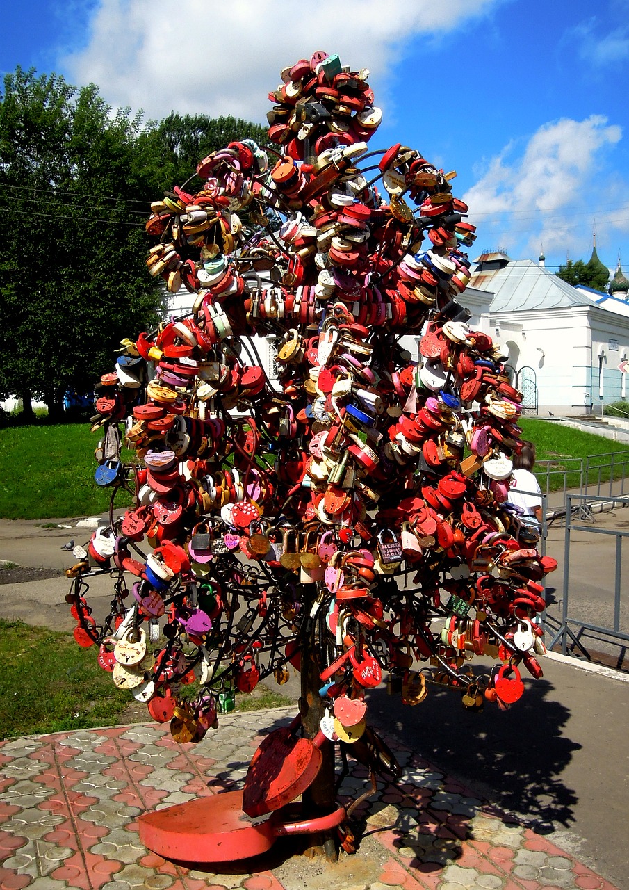 Image - tree love castle forever