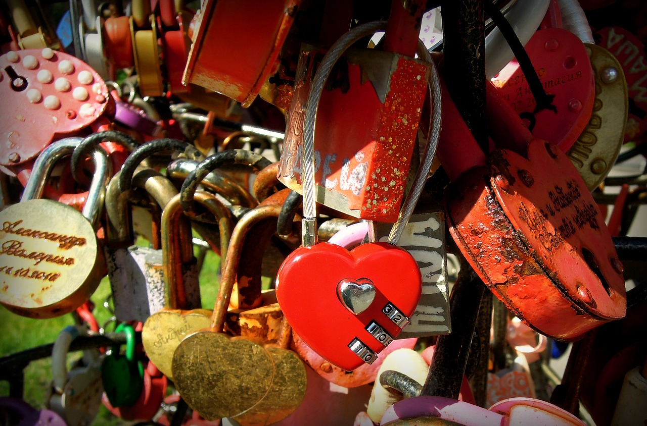 Image - tree heart love castle forever