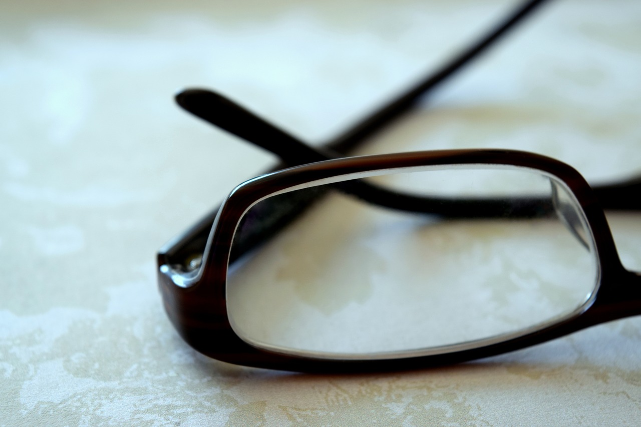 Image - eyeglasses lenses reading