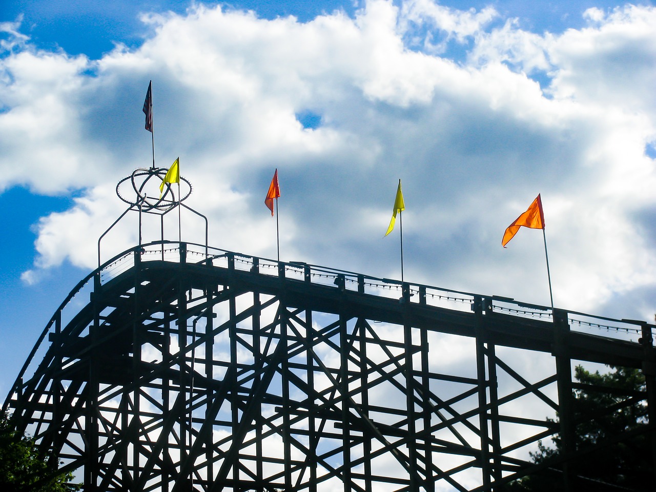 Image - rollercoaster amusement park fun