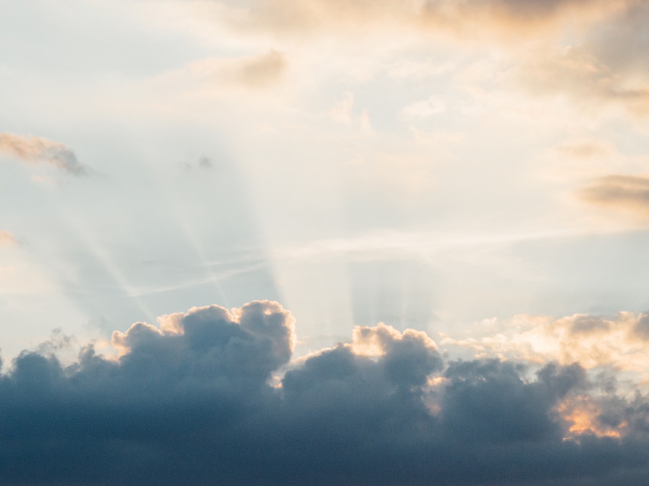 Image - sky clouds sun rays sunshine