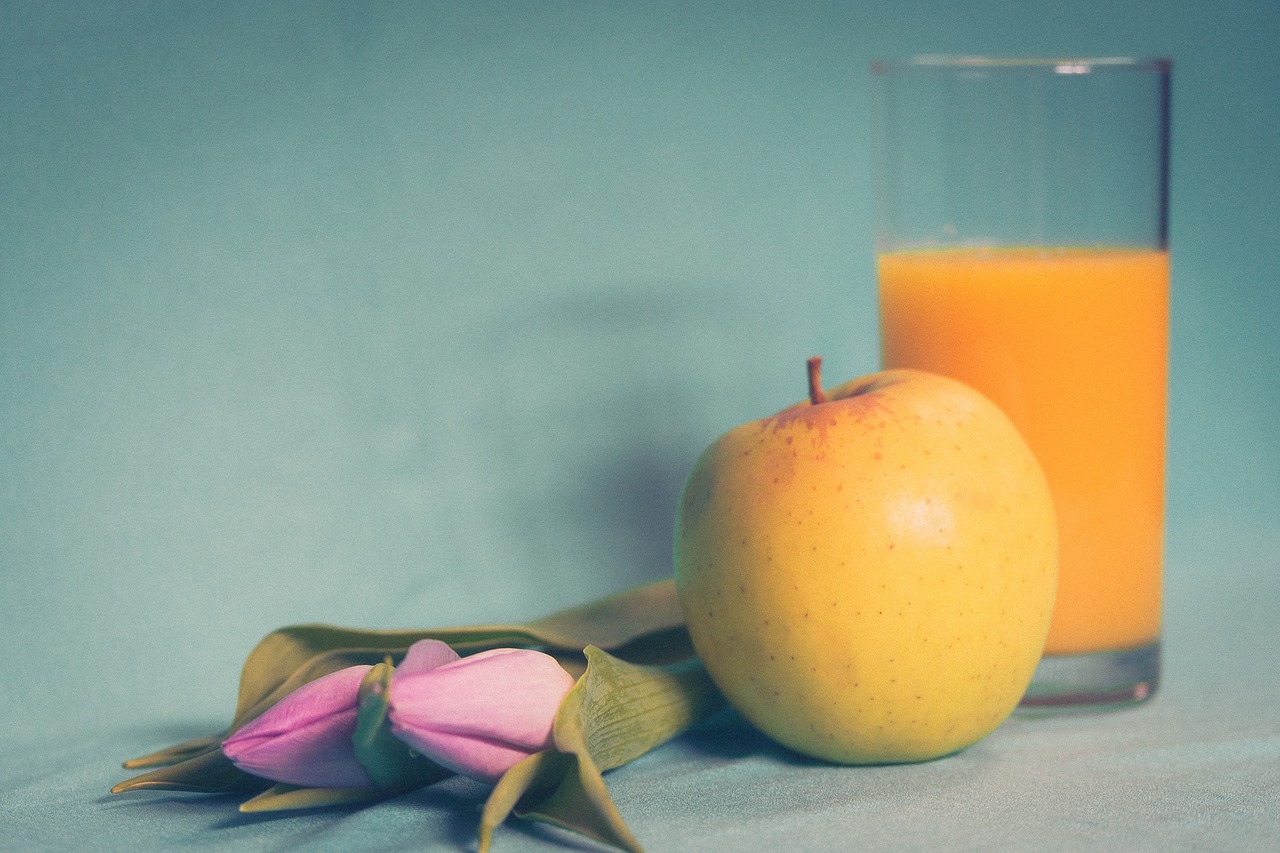 Image - apple fruits food orange juice