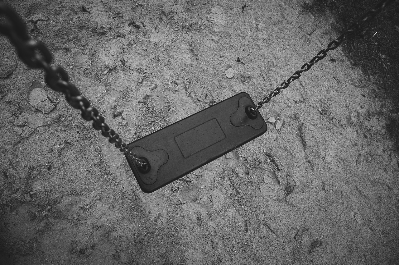 Image - swing playground park sand