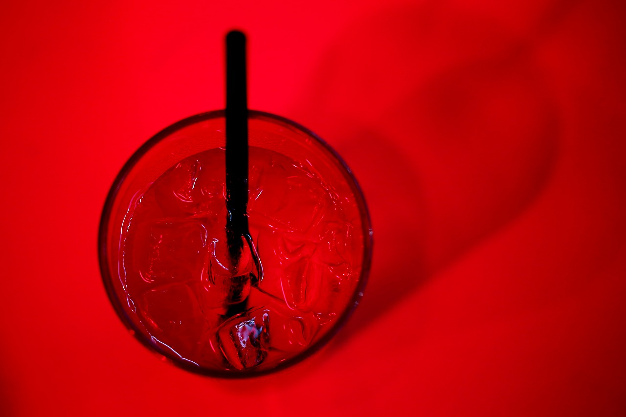 Image - glass ice cubes ice drinks straw
