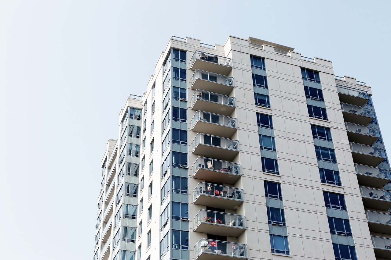 Image - condo apartment building