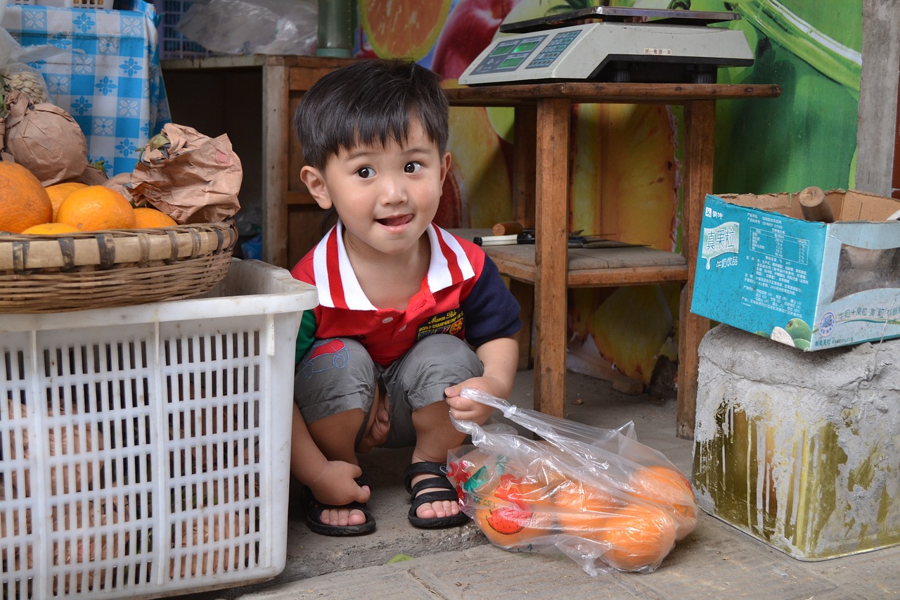 Image - children boy china oranges orange