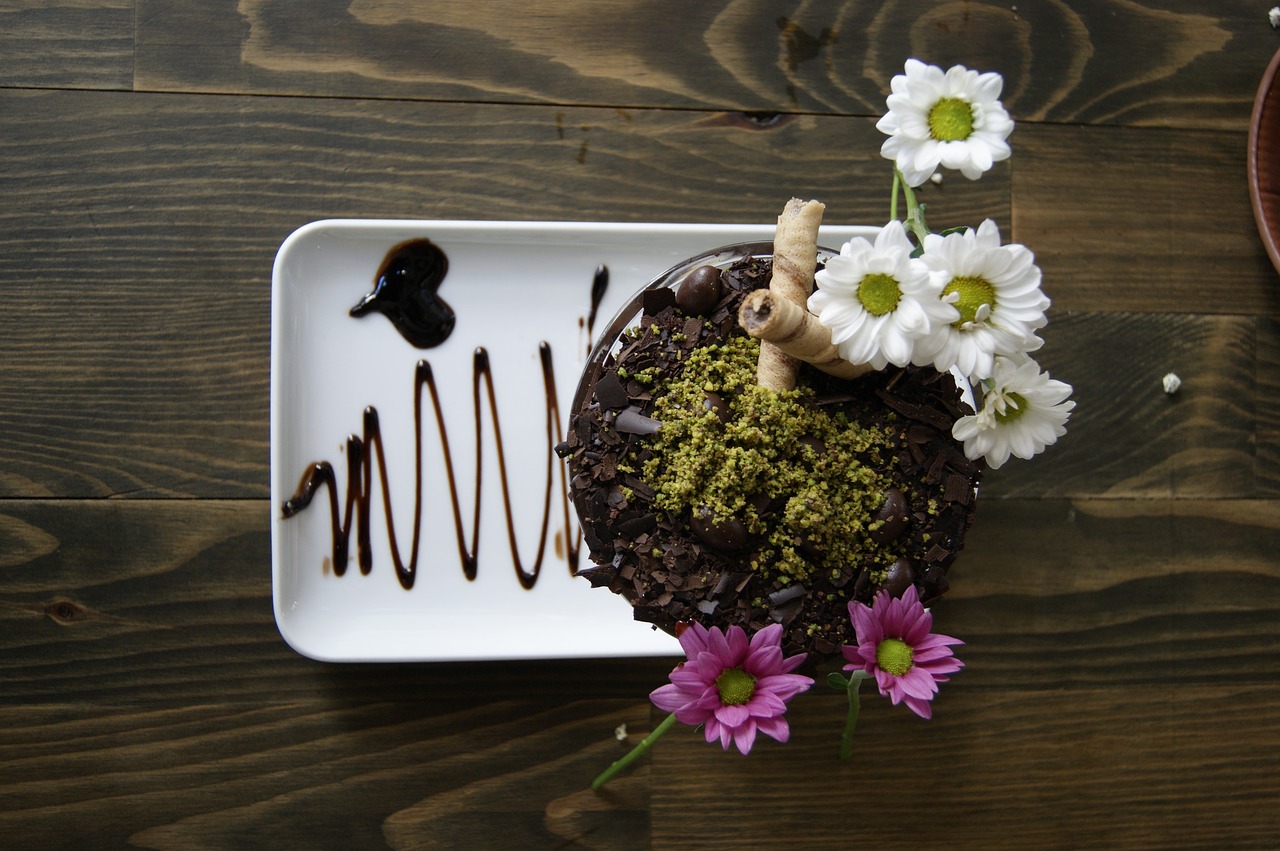 Image - flowers chocolate dessert delicious