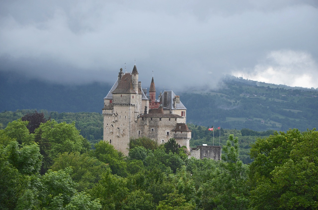 Image - château de menthon saint bernard