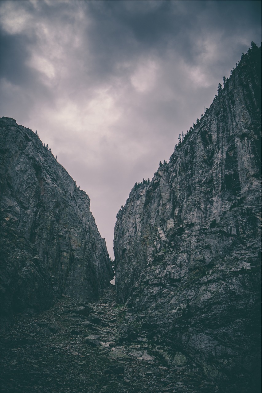 Image - rocks cliffs mountains dark