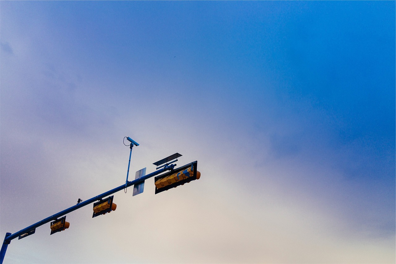 Image - traffic lights surveillance camera