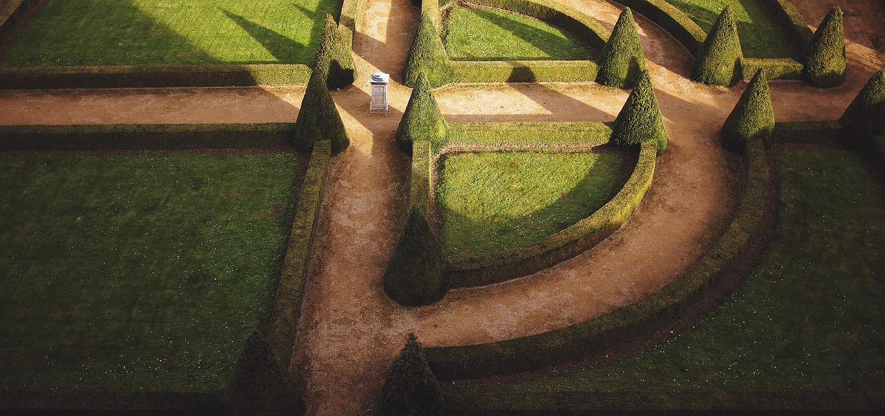 Image - castle garden grass paths