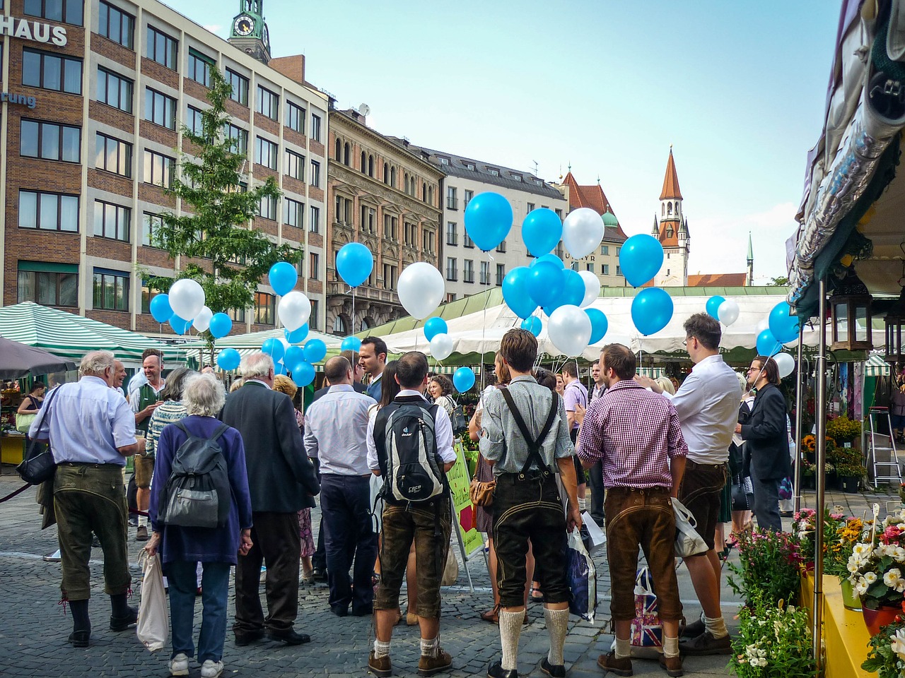 Image - balloons people crowd celebration