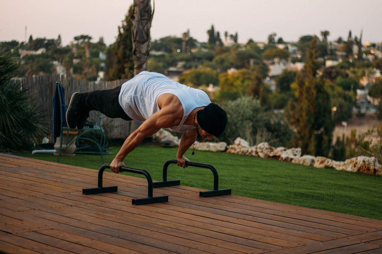 Image - street workout itamar kazir tank