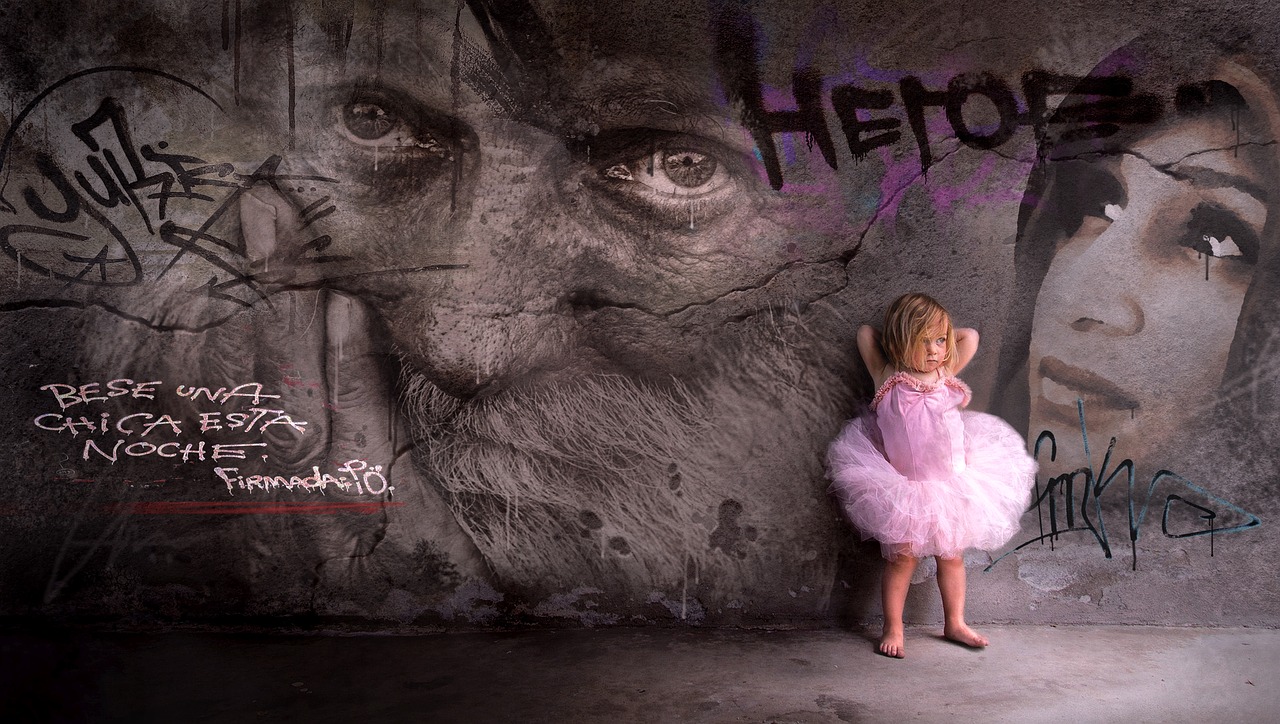 Image - graffiti wall child girl rock