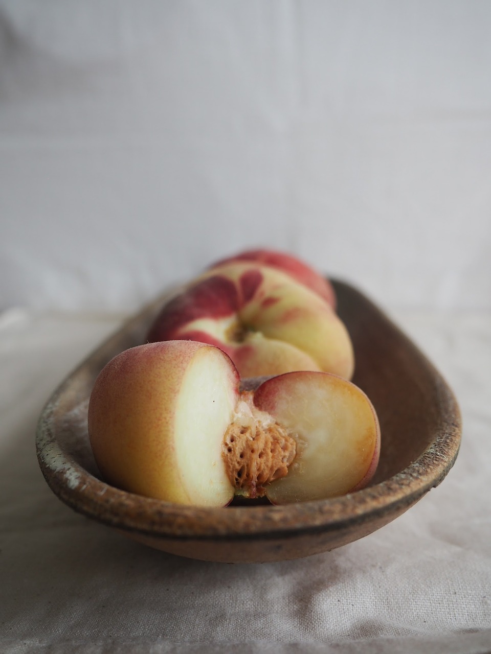 Image - peach flat peach fruit delicious