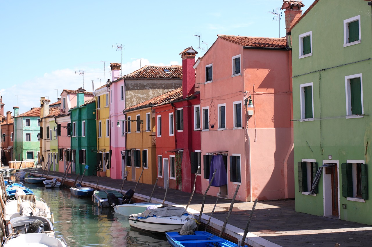 Image - burano venice colors houses