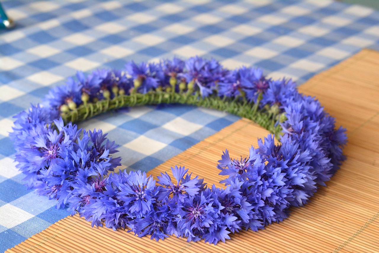 Image - wreath cornflower cornflowers