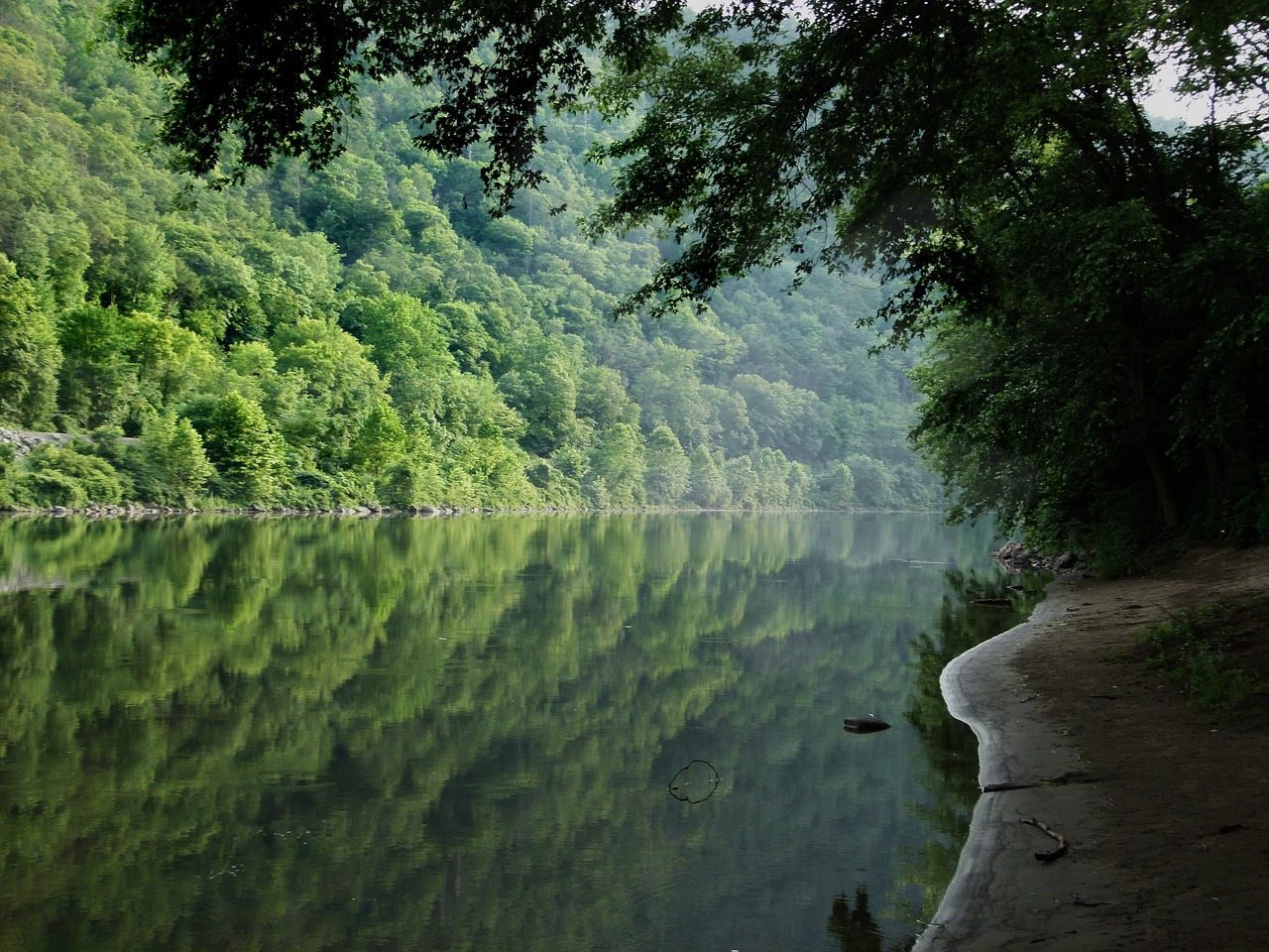 Image - delaware water gap delaware river