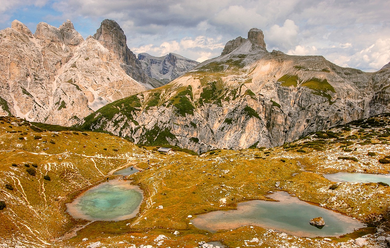 Image - tin lakes long alpe dolomites