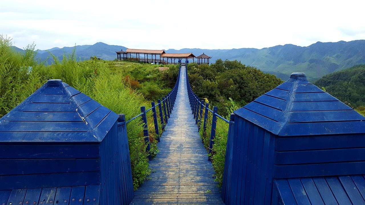 Image - lover valley blue green