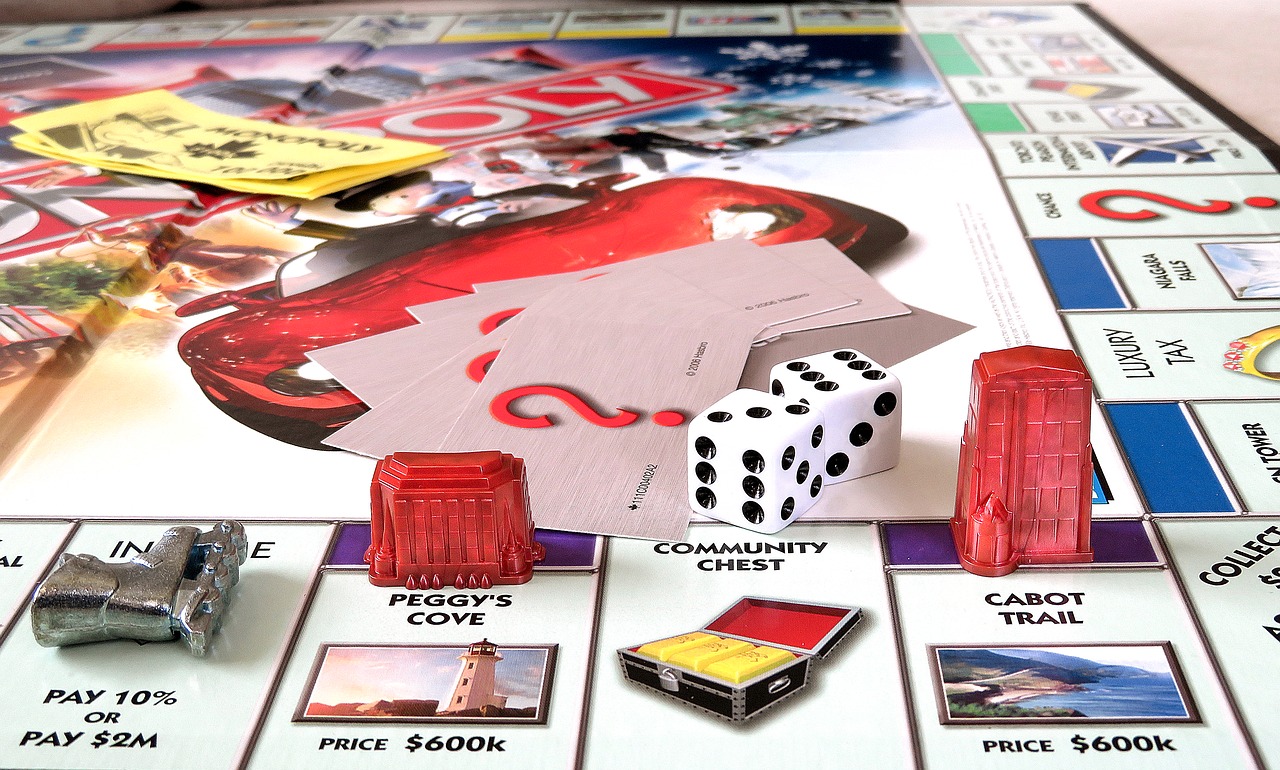 Image - monopoly canadian game playing