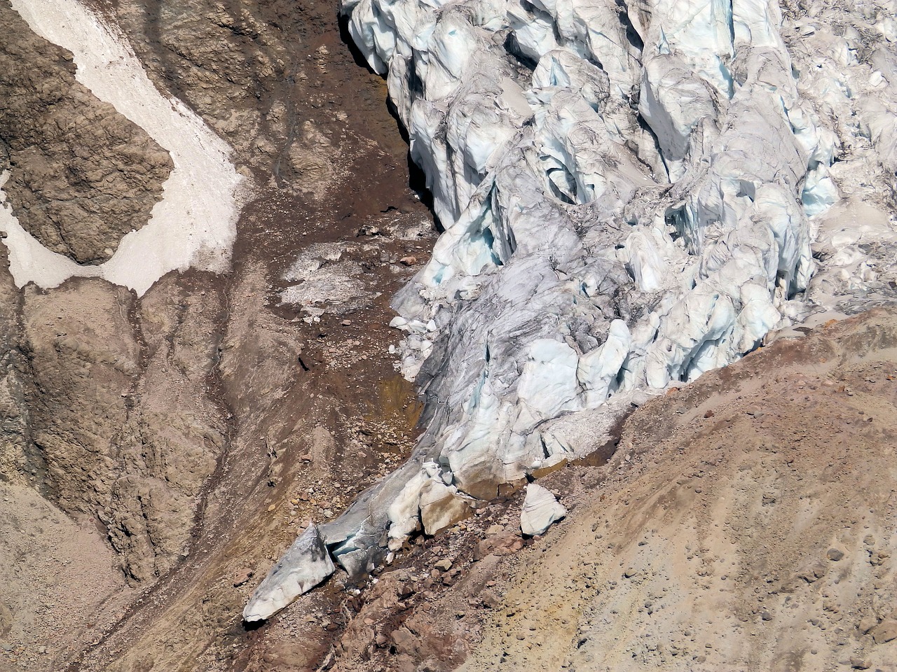 Image - cayambe the glacier mountain