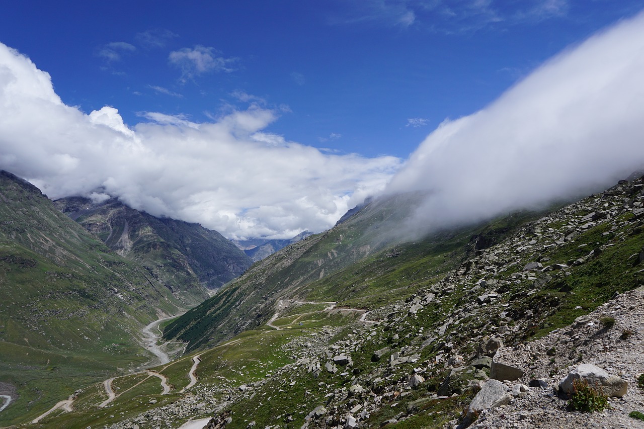 Image - mountains india himalaya rothang