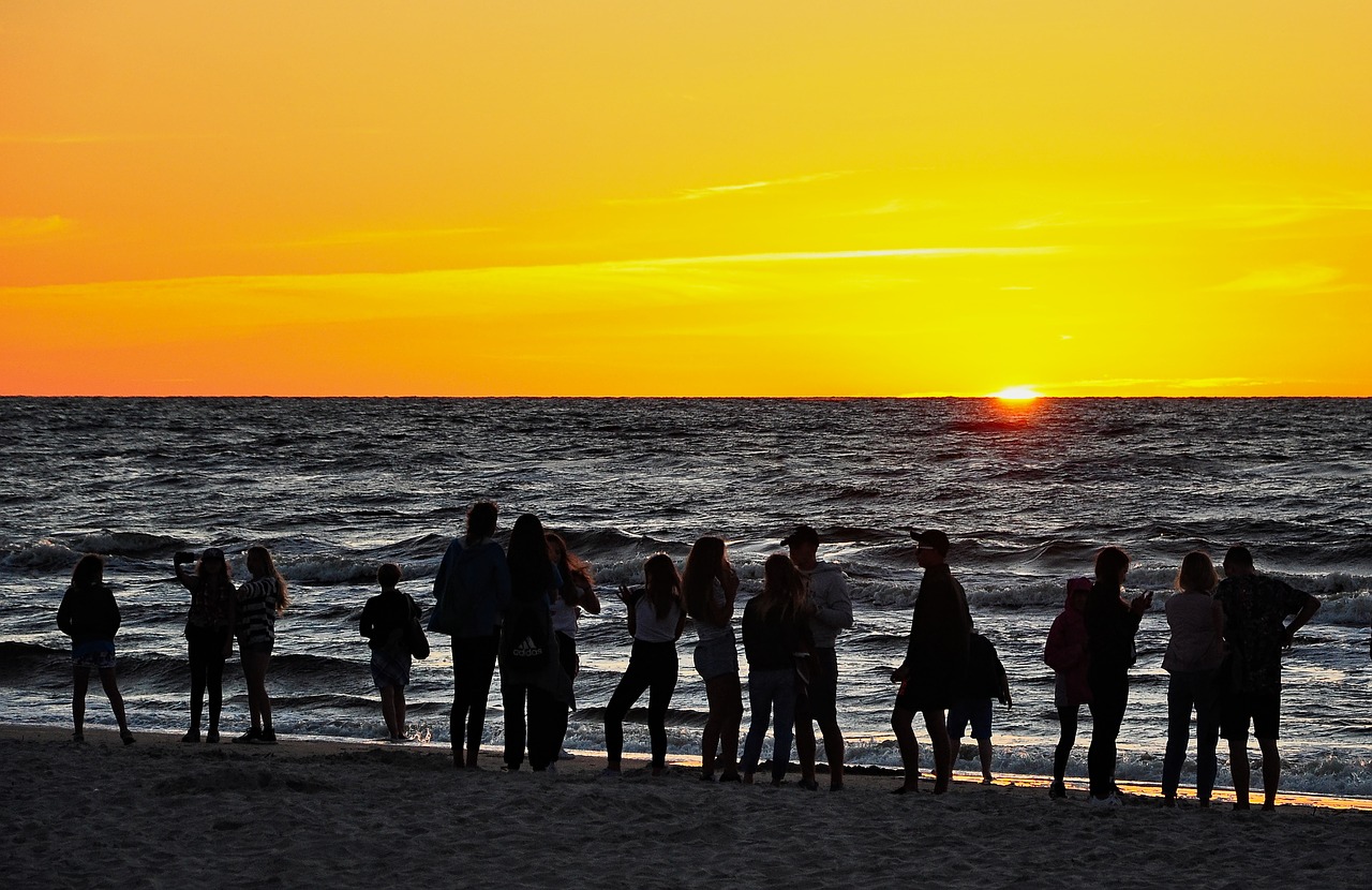 Image - sunset people silhouettes observer