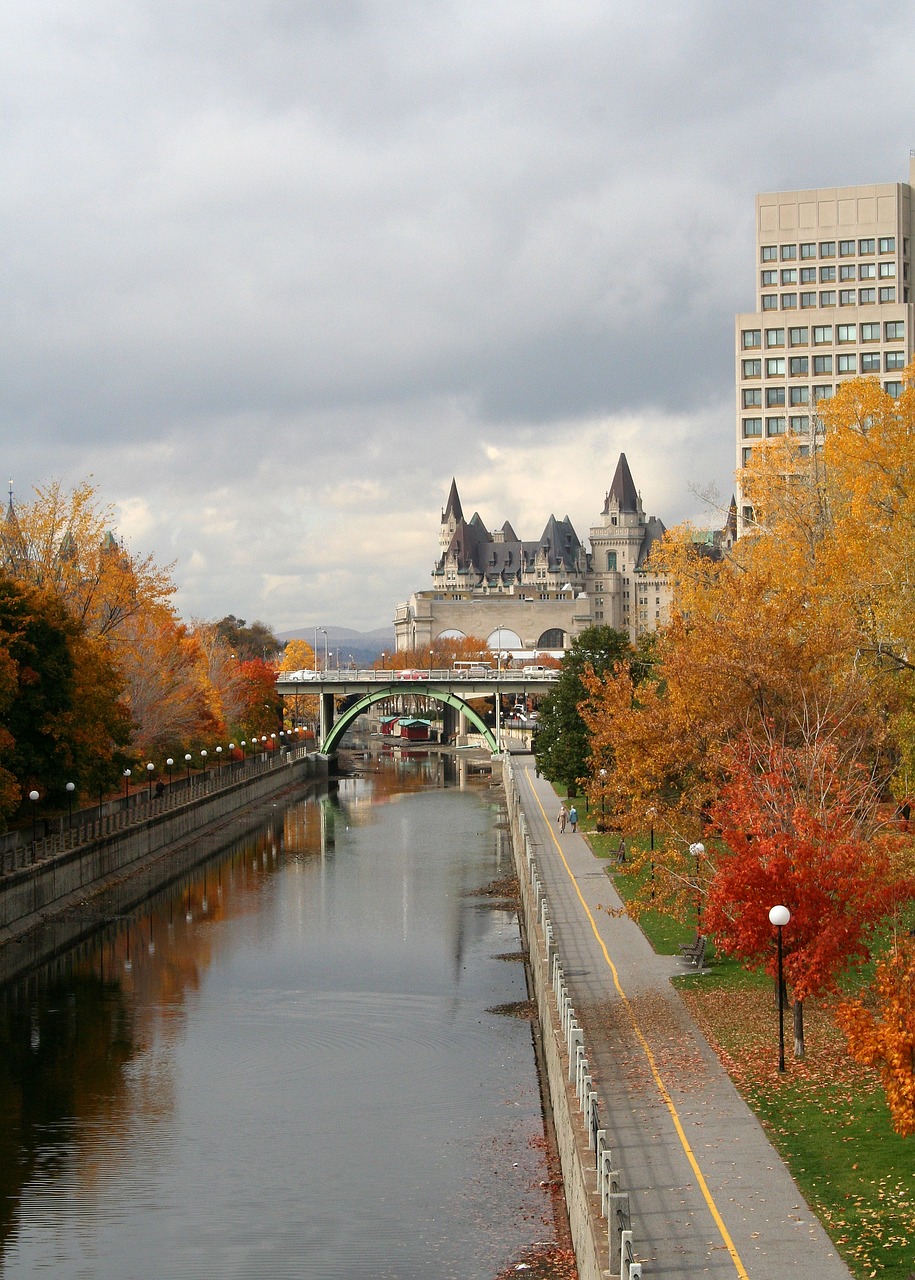 Image - chateau laurier ottawa rideau canal