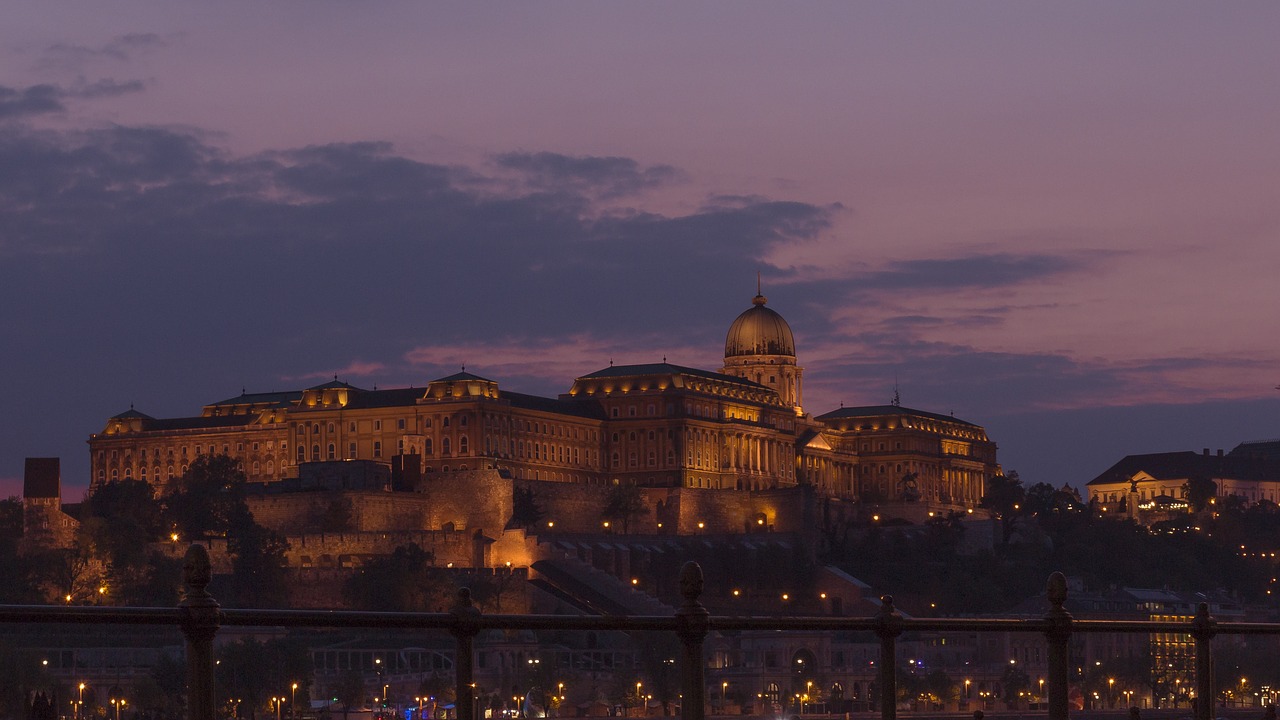 Image - budapest europe tourism building