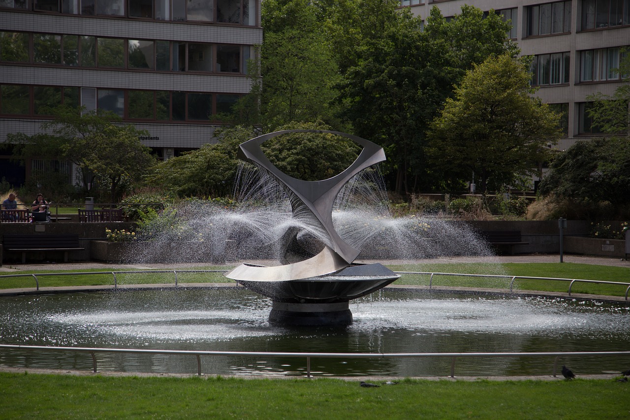 Image - fountain england london