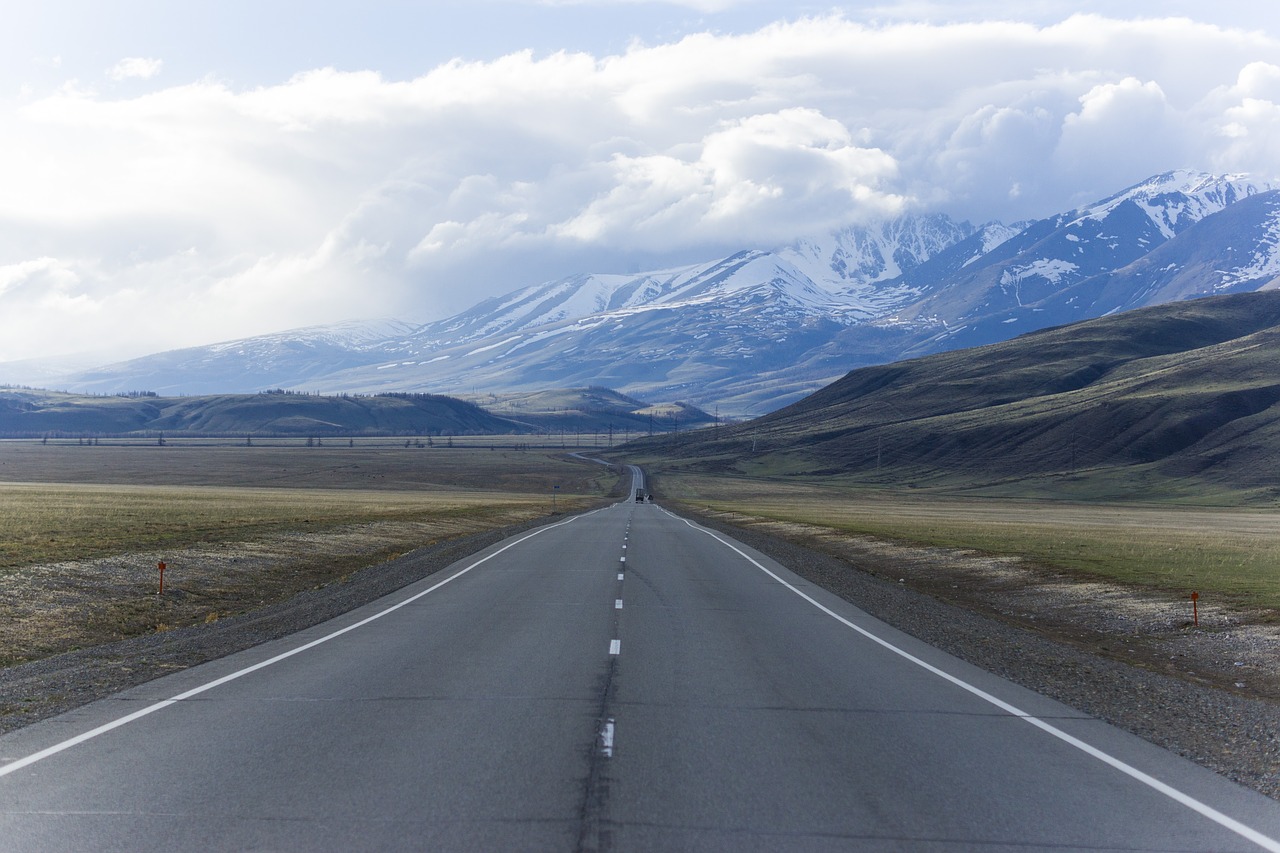 Image - mountain altai russia road travel