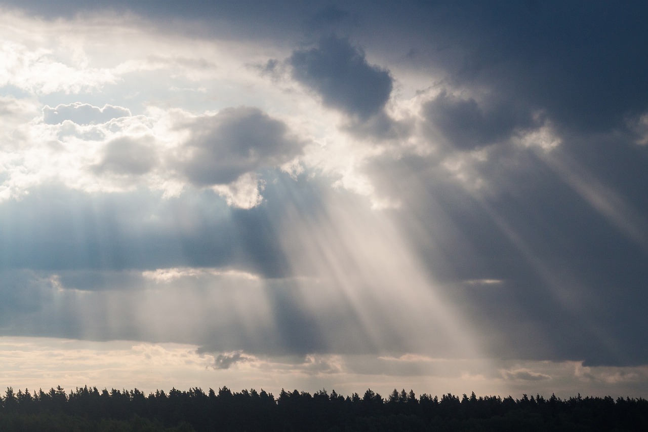 Image - sun light rays sky clouds bright