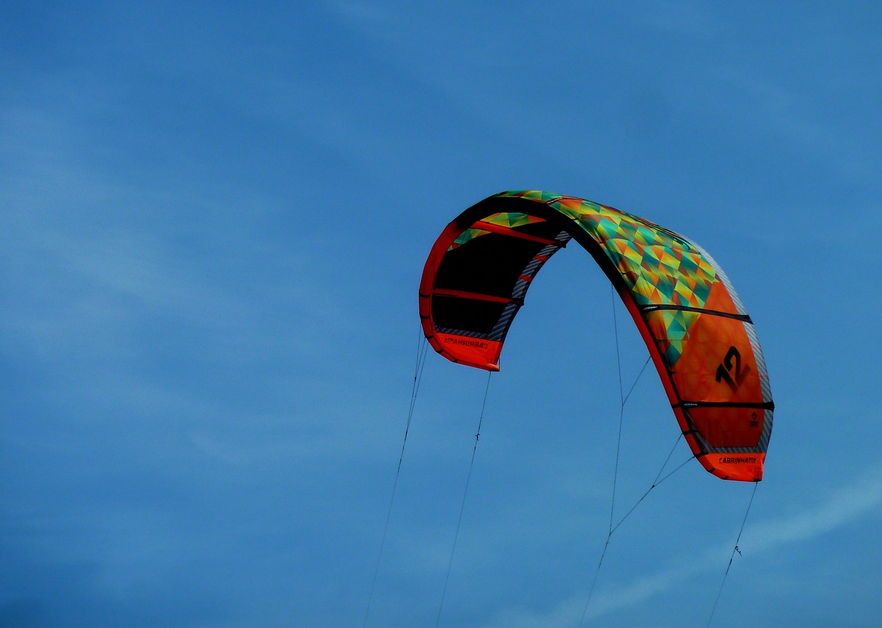 Image - fly glide kite kiting kite surfing