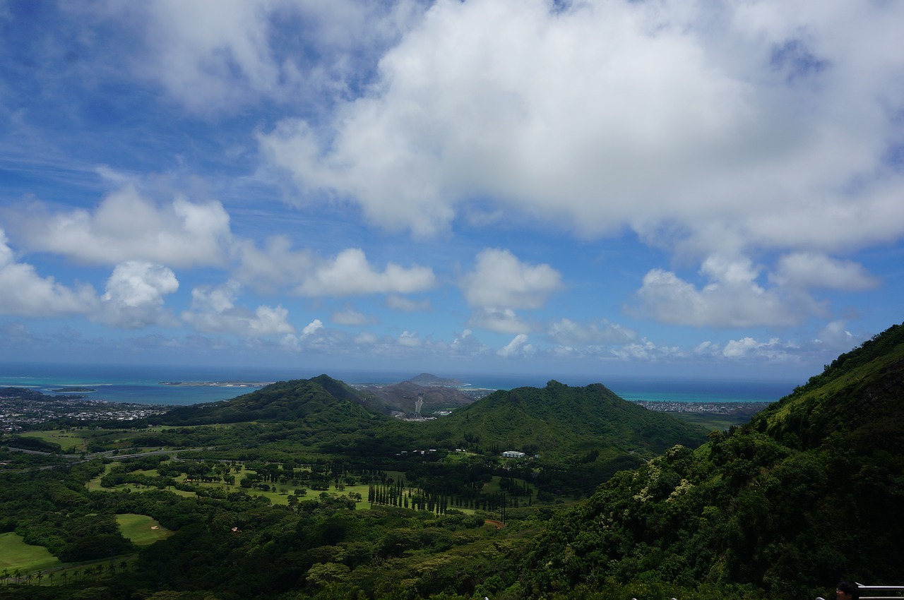 Image - hawaii wind cloud honolulu travel