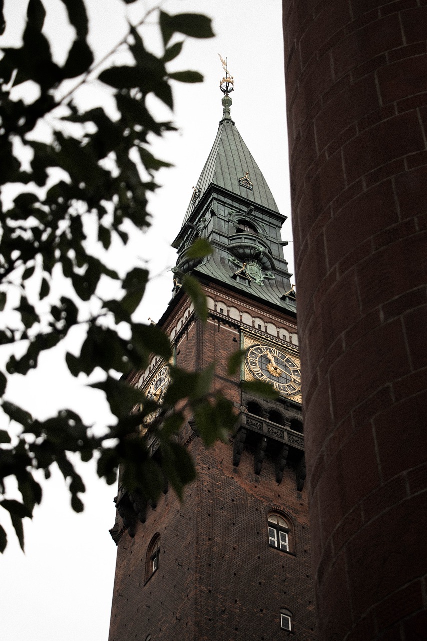 Image - building copenhagen old white
