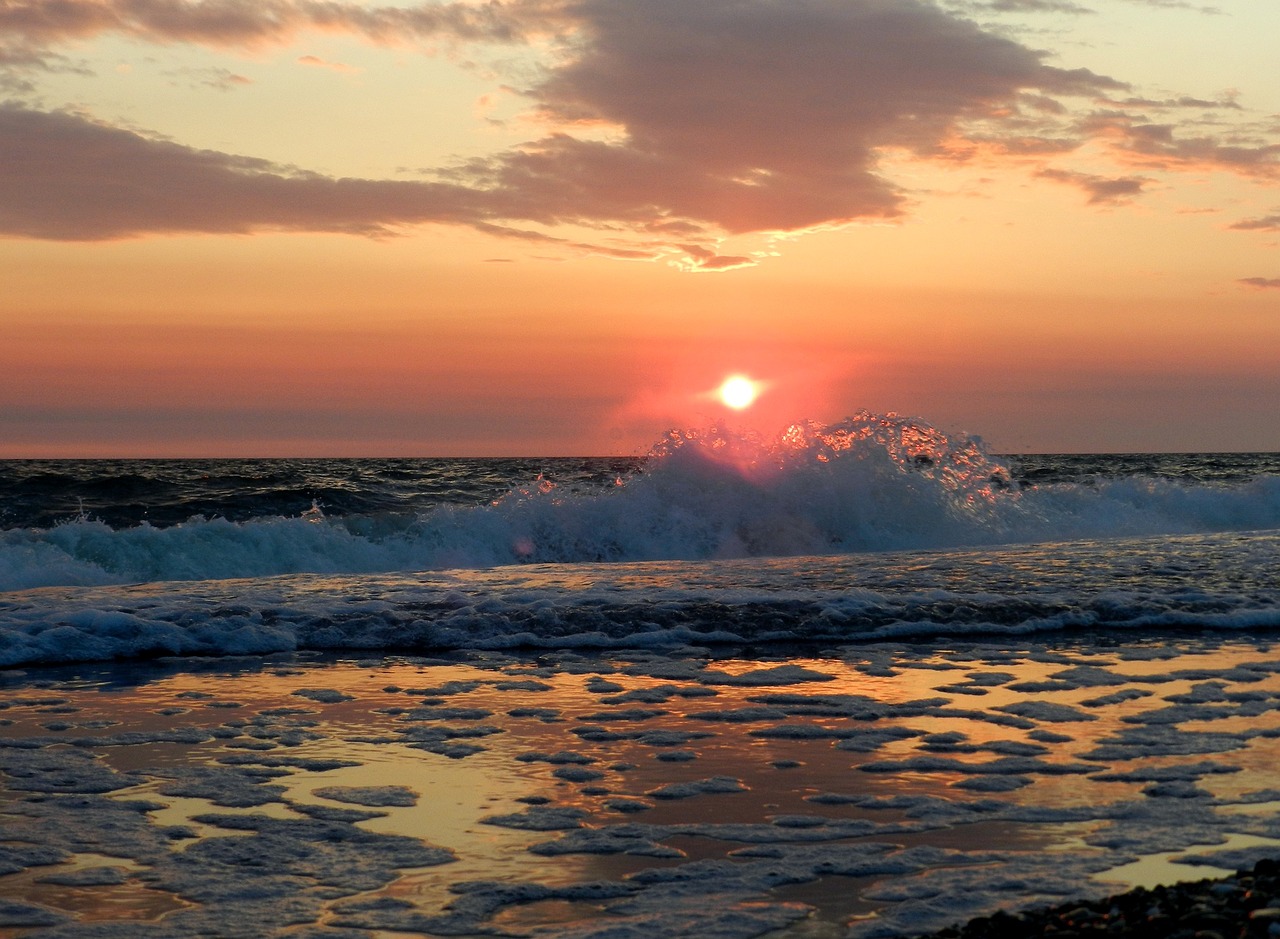 Image - ocean sunrise wave forward surf