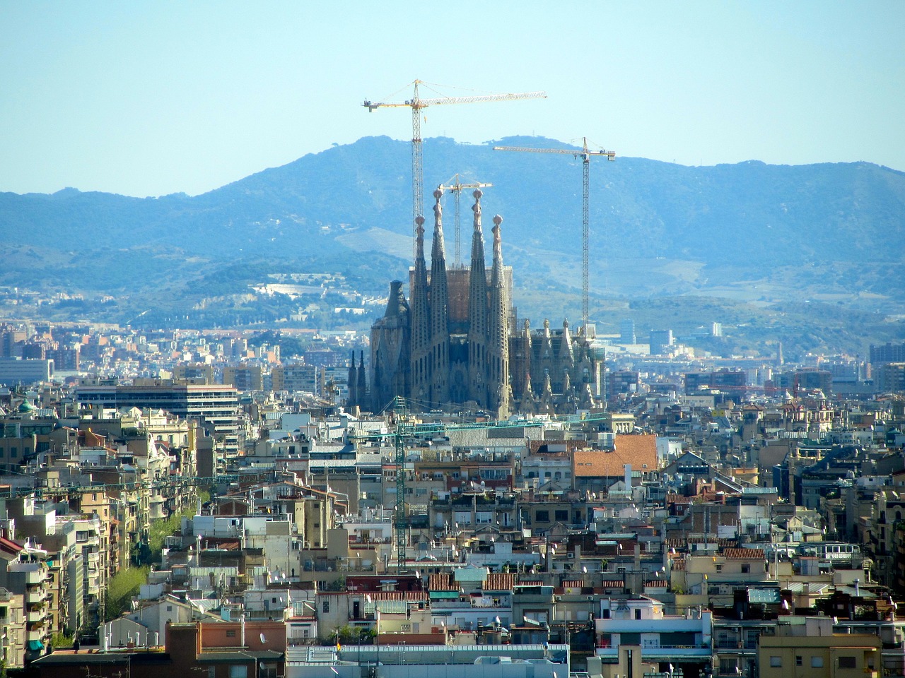 Image - barcelona church spain