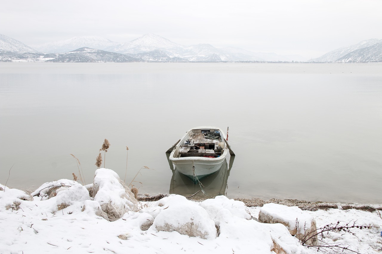Image - snow landscape nature lake