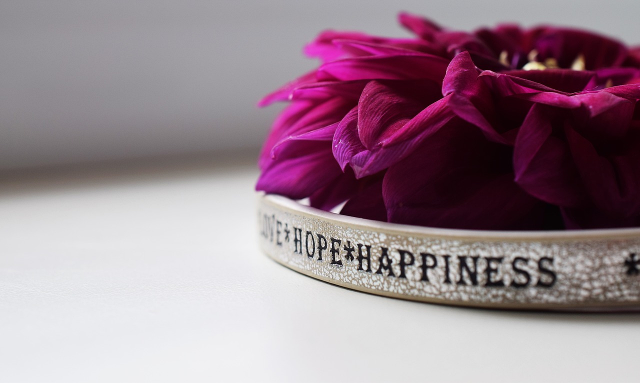 Image - happiness the inscription flower