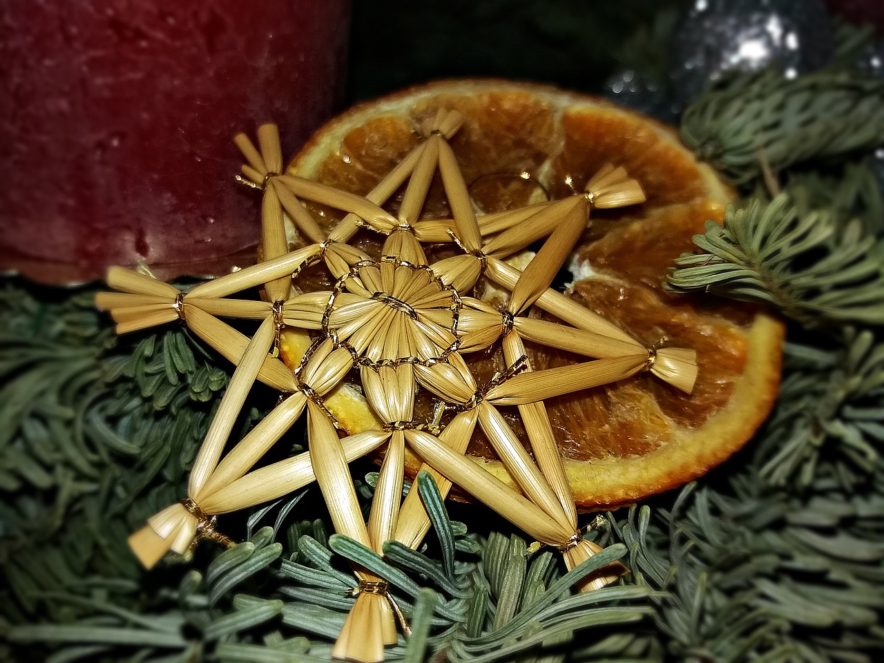 Image - asterisk straw christmas ornament
