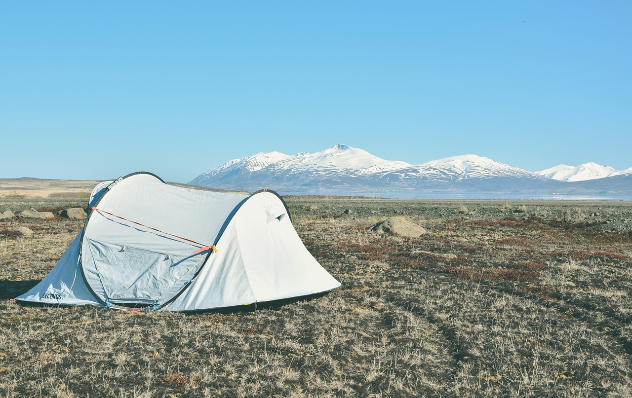 Image - camp mountains iceland scenic view