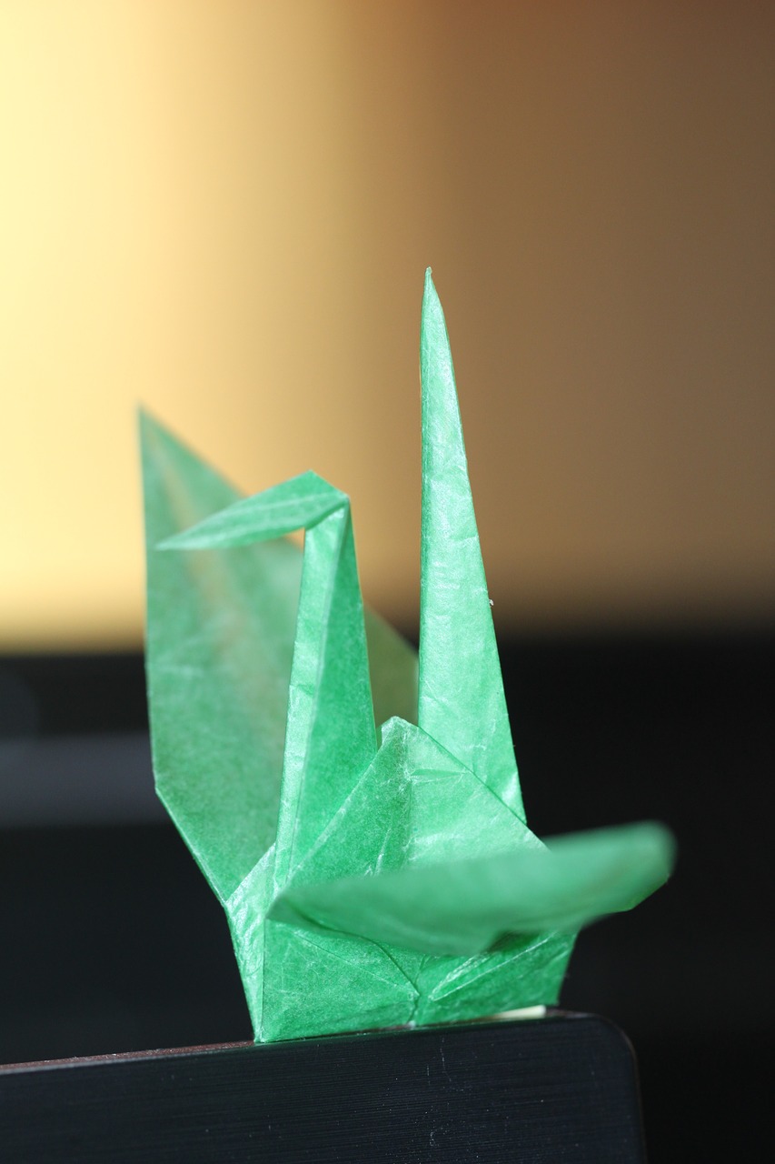 Image - paper cranes green bird handwork