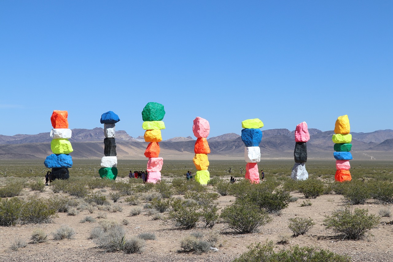 Image - seven magic mountains las vegas