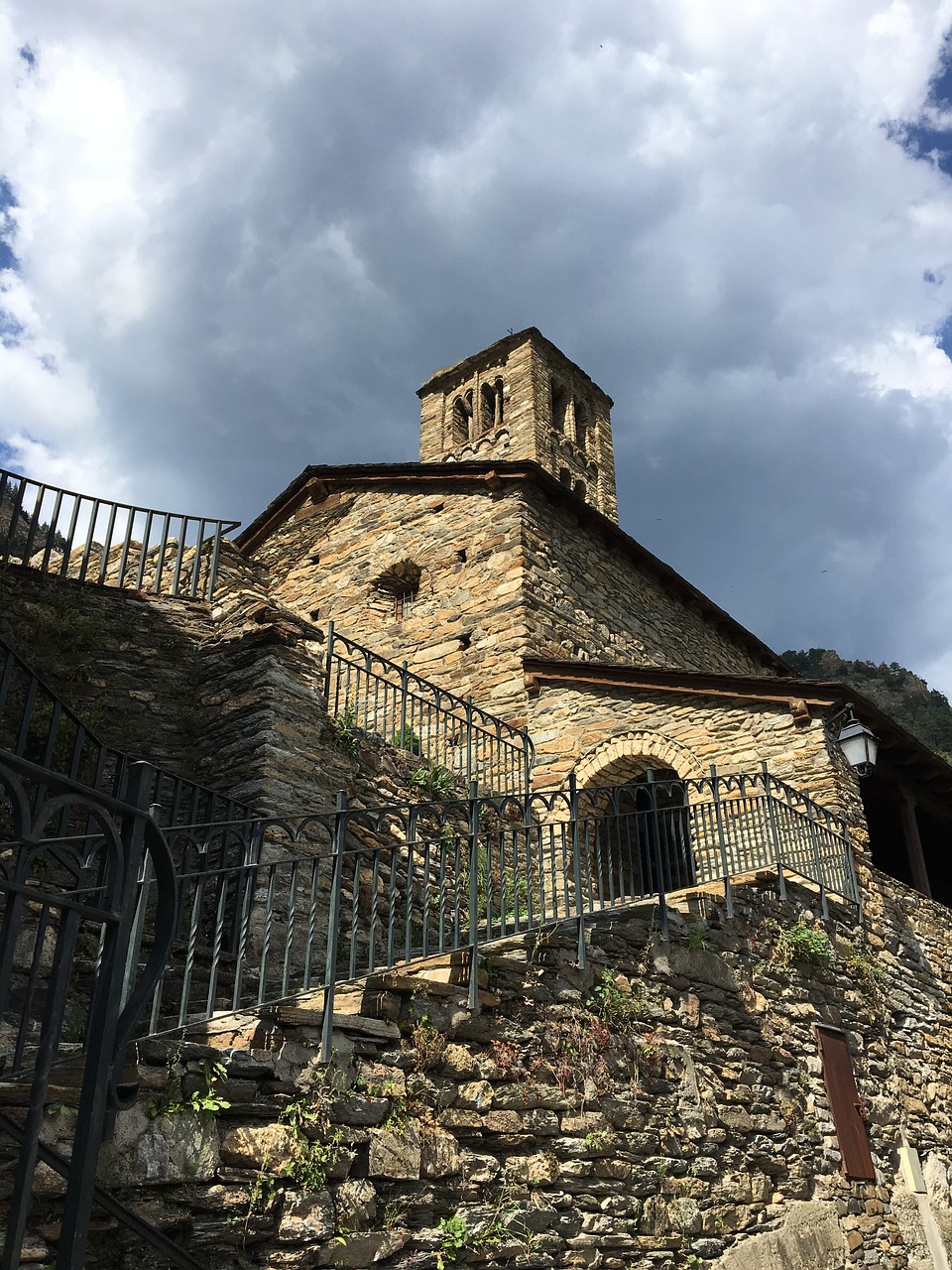 Image - church mountain spain architecture