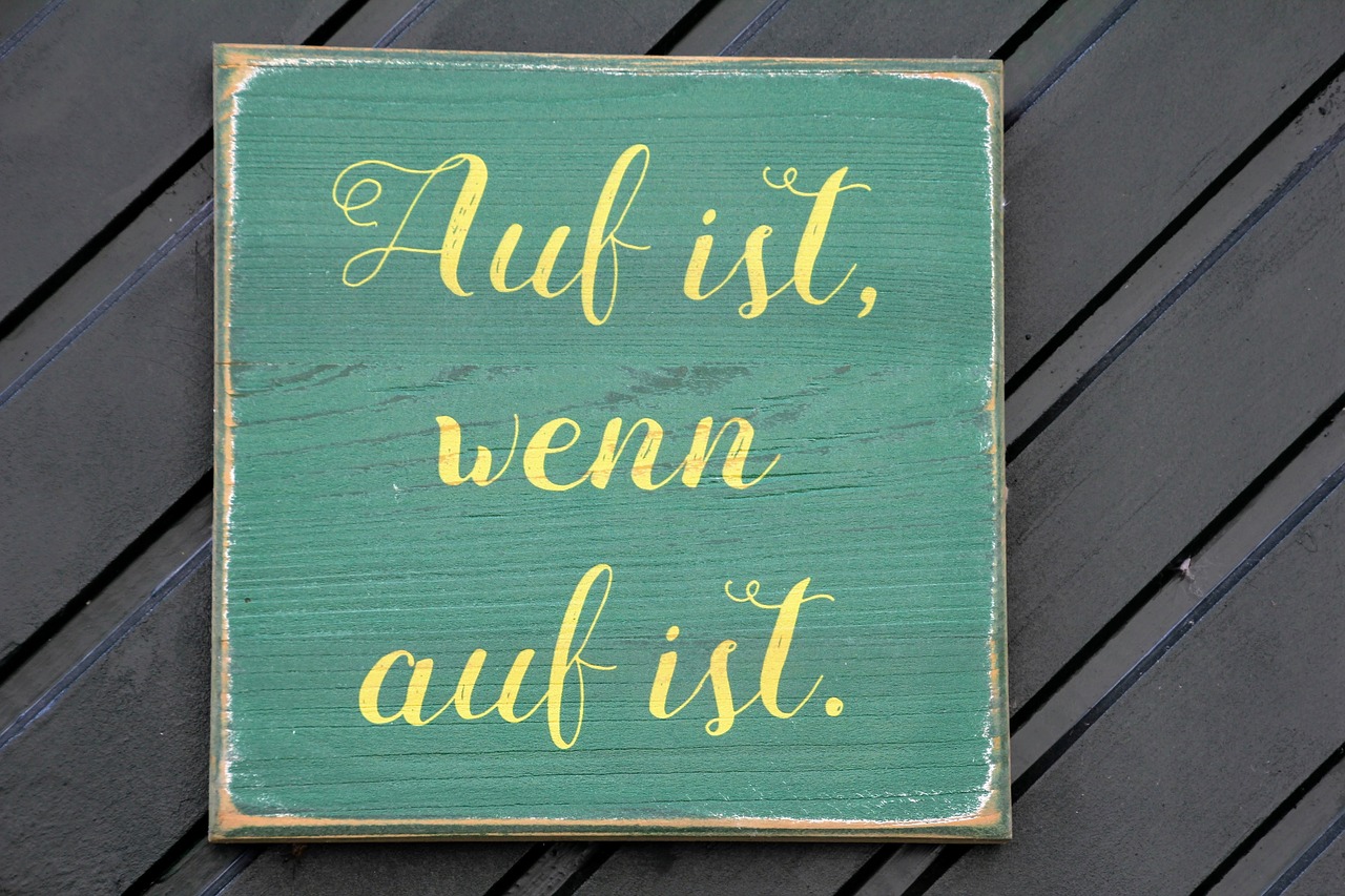 Image - saying wall shield on note sign